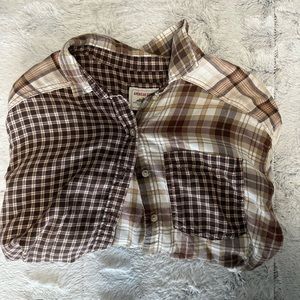 American Eagle Crop Button-Up Flannel; size small